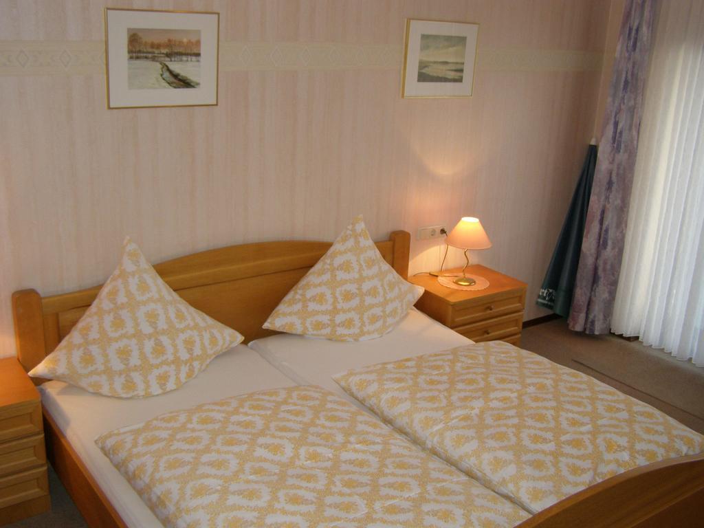 Gaestehaus Cornelia Wildensee Kamer foto