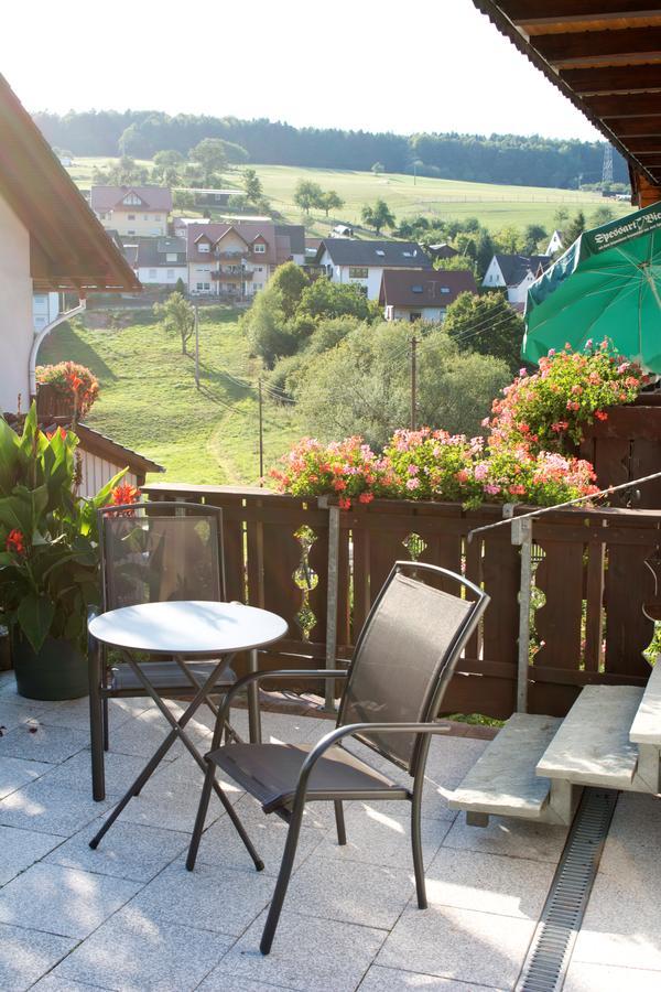 Gaestehaus Cornelia Wildensee Buitenkant foto