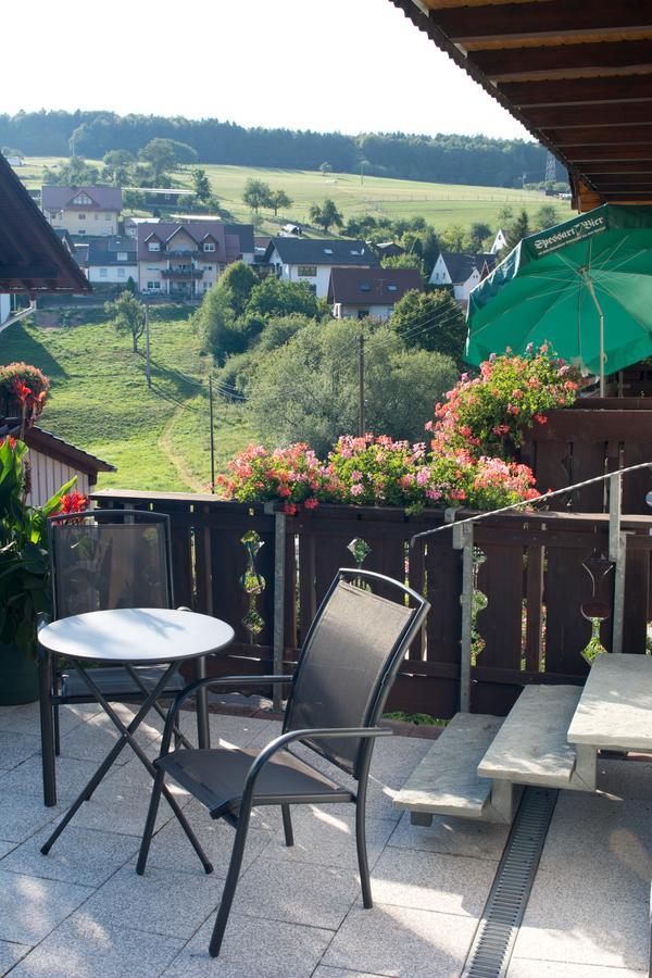 Gaestehaus Cornelia Wildensee Buitenkant foto